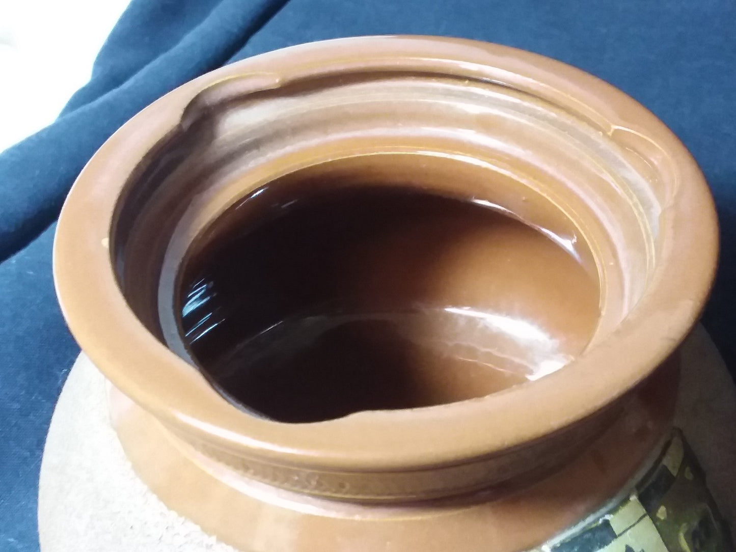 ALMA MATER Tobacco Jar / Humidor - CAMBRIDGE Langley Ware