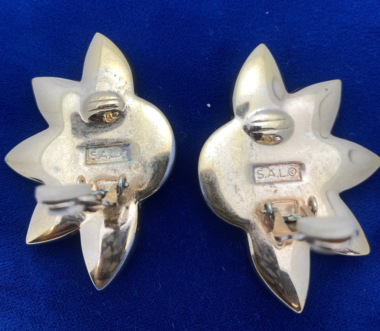 SWAROVSKI Crystal SAL Signed Gorgeous Vintage Clip Earrings