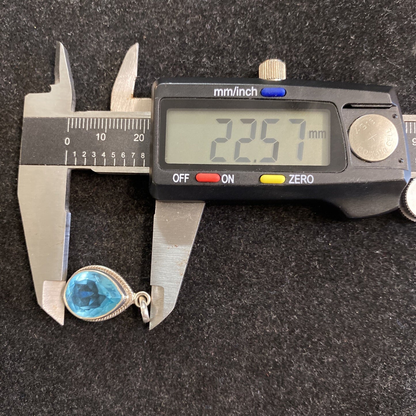 0d3e4a80-21f9-4047-b77f-d61d8af21131