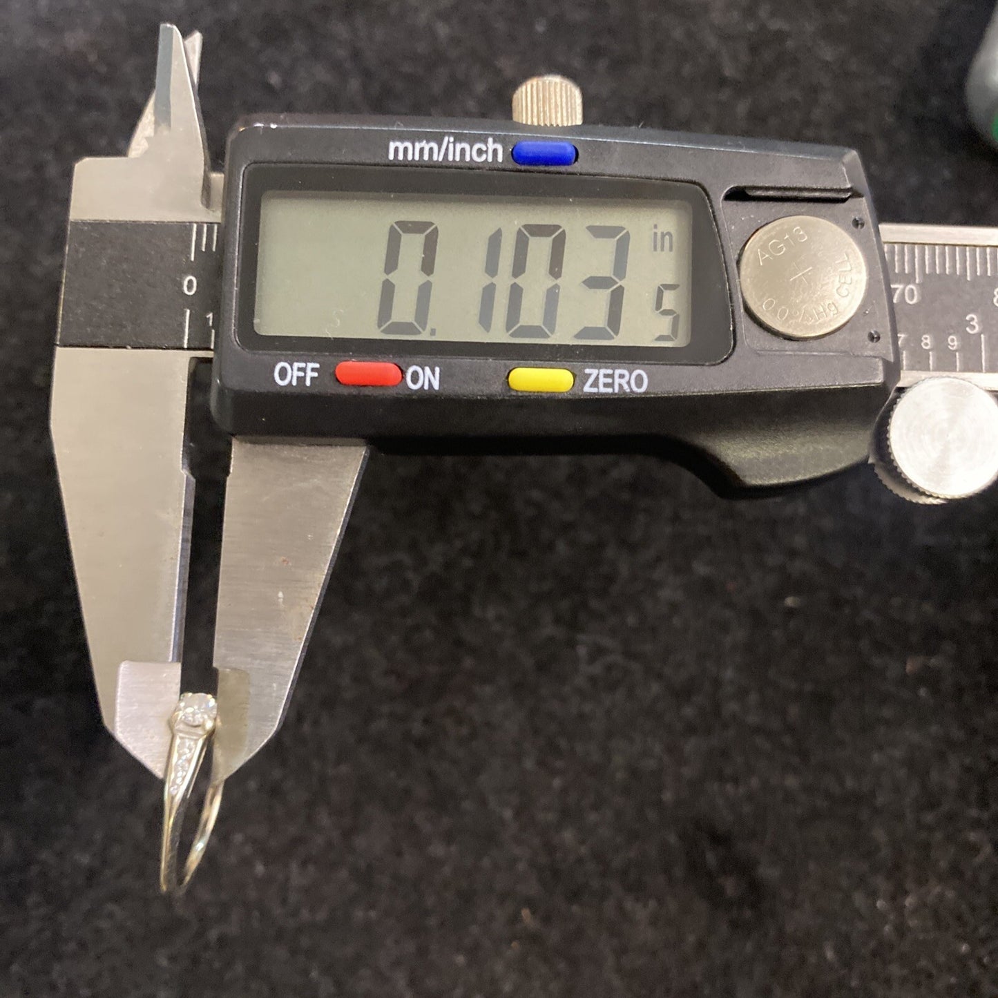 1.8g 14K White Gold Diamond Wedding Band Ring Size 5.5