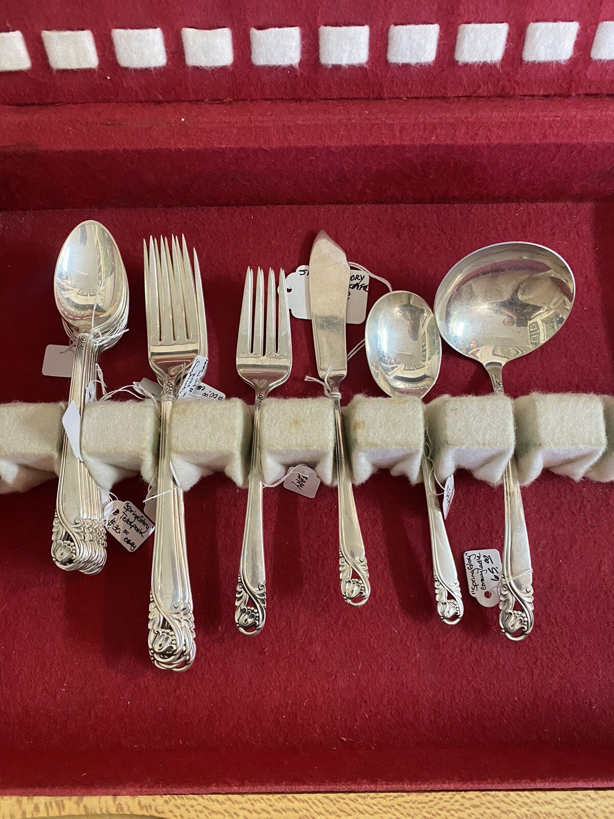 International Sterling Silver Spring Glory Bouillon Round Bowl Soup Spoon 5.75"