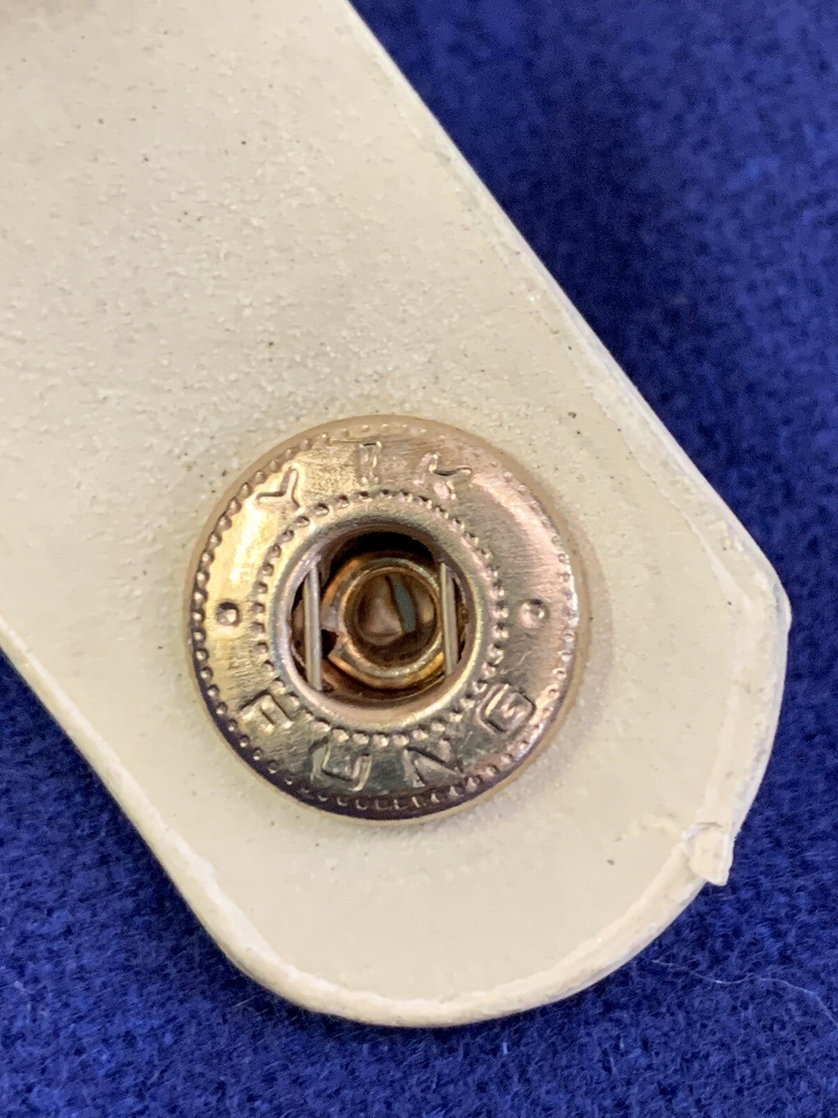 Yik Fung Genuine Leather Clear Rhinestone Studded Gold Tone Snap Bracelet