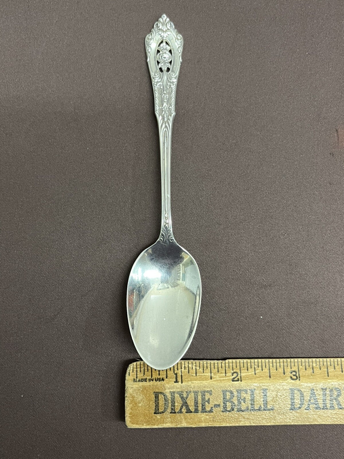 Rose Point by Wallace 26g Sterling Silver Teaspoon 6"