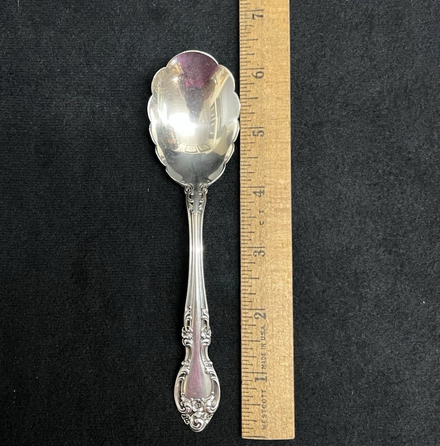 Melrose by Gorham 35.76g Sterling Silver Sugar Shell 6 1/8 in