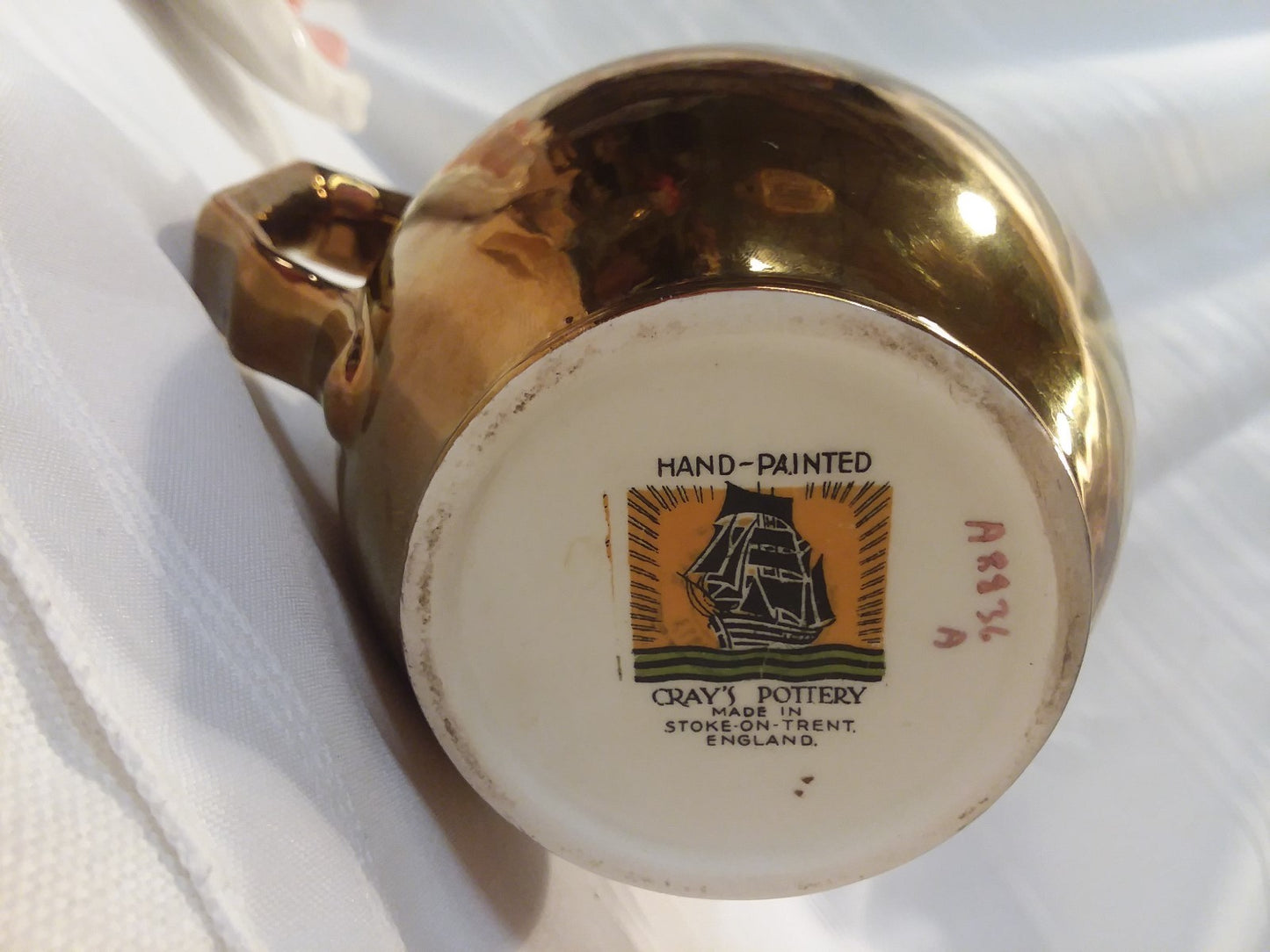 2PC GRAYS POTTERY Pitcher & Wade COPPER LUSTRE CREAMER