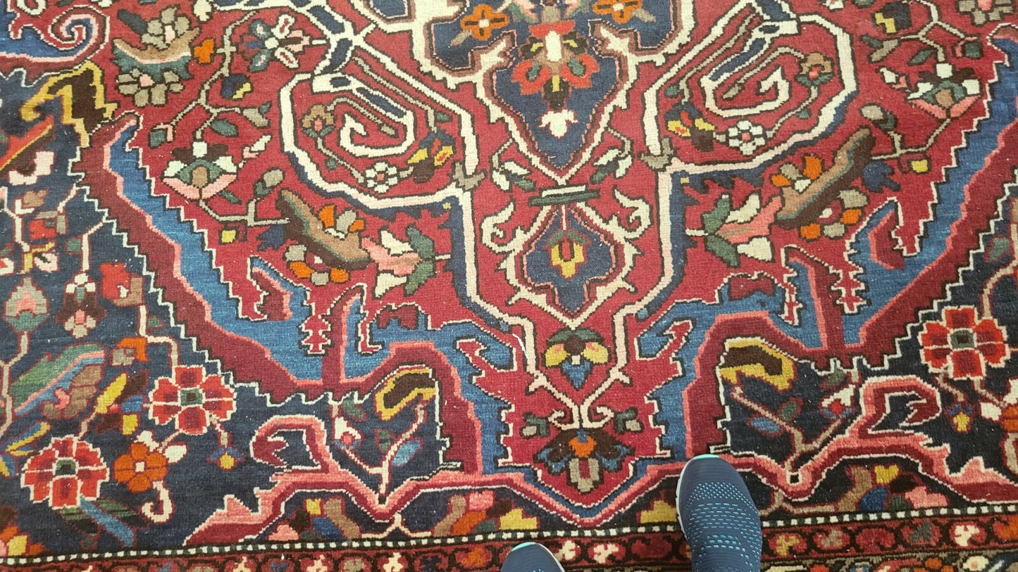 Hand Tied Rug 13 ft x 15 ft Bakhtiar AW8
