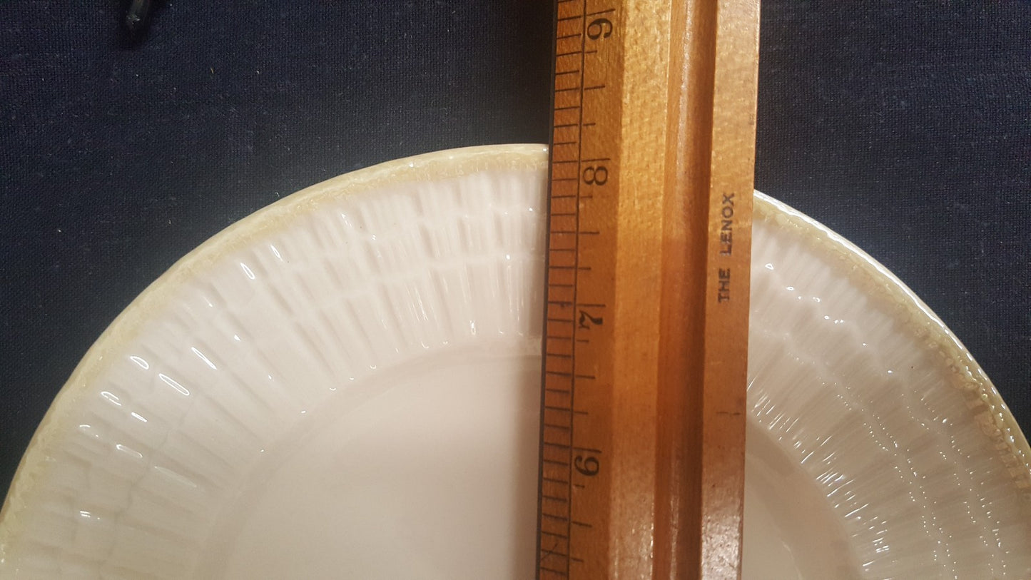 Belleek LIMPET YELLOW Salad Plate 8 3/8" 1965-80 3rd Green Mark No Inner Yellow