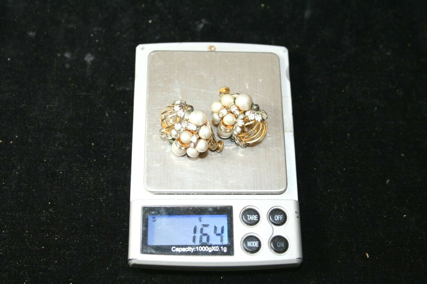 Vtg Signed Vendome Faux Pearls 2 Strand Necklace Gold Swirl Bead Rhinestone