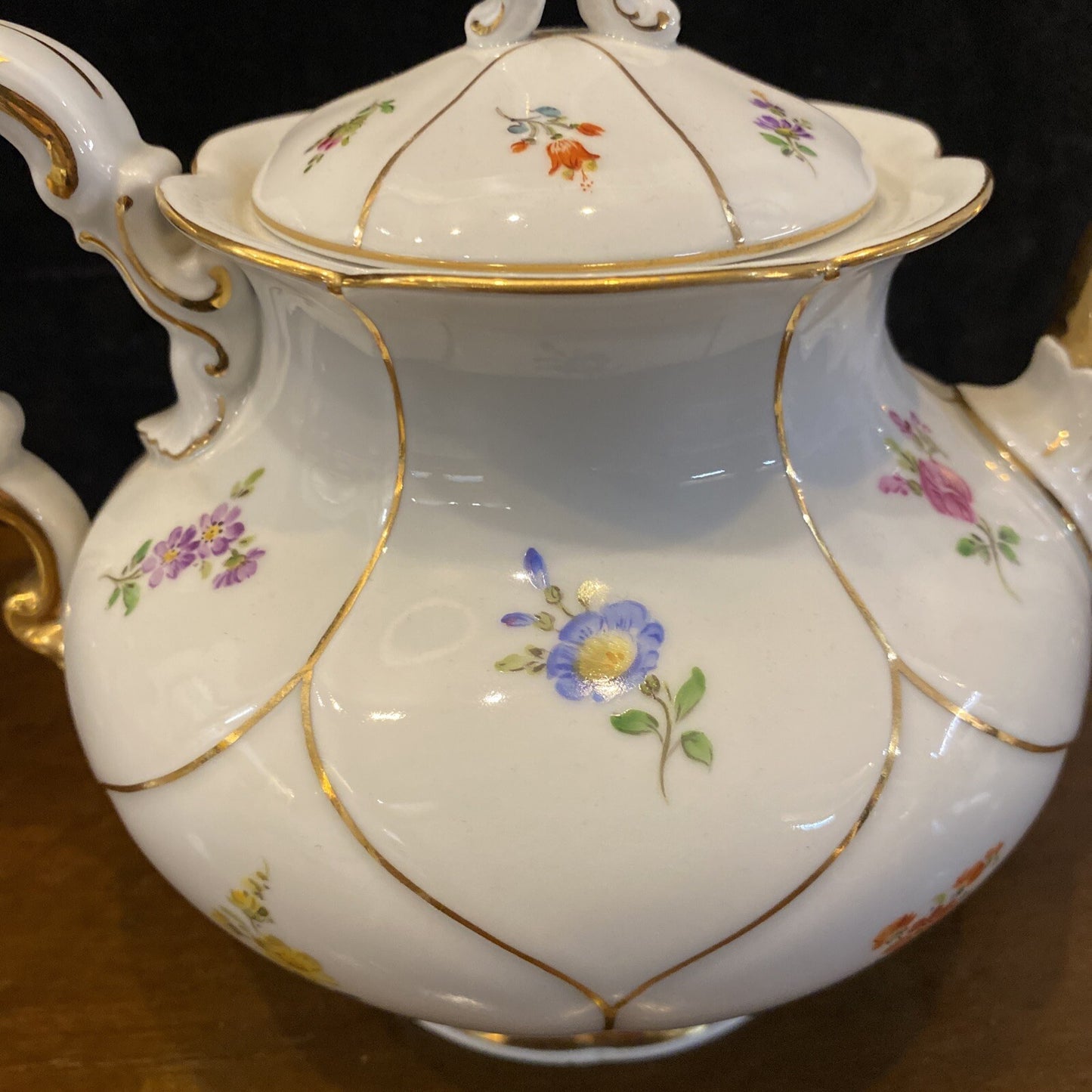 Meissen “Strewn Flower” Teapot Creamer Sugar Coffee & Tea Service Set of 7