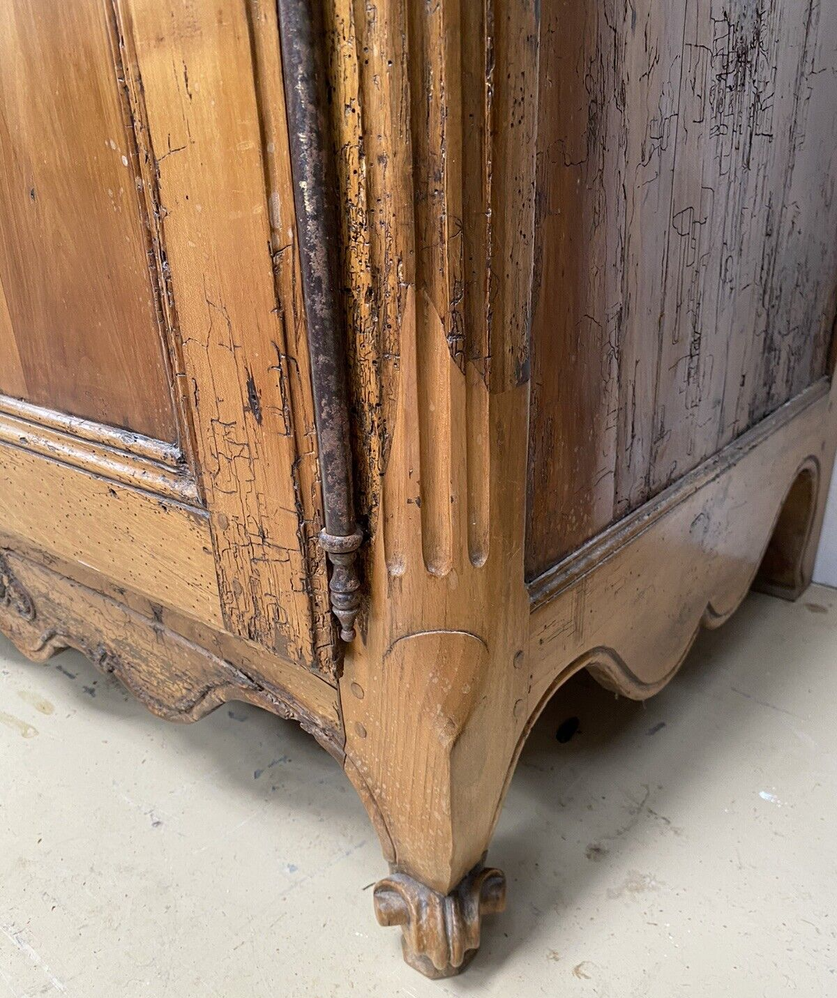Antique French Louis XV Cherrywood Commode Chest Sideboard Cabinet 19th c. A7