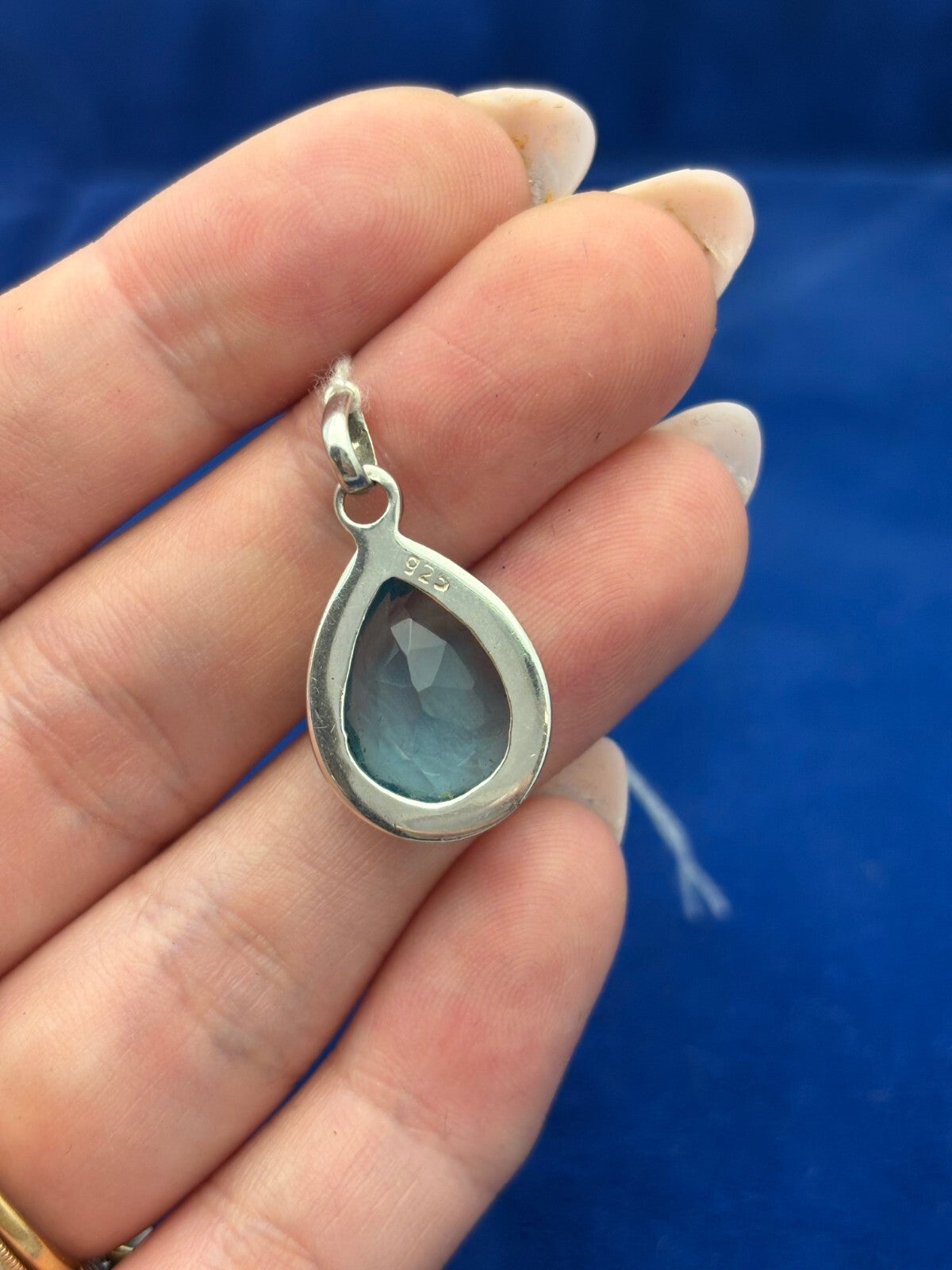 0d6ec7d0-6a73-477f-bda9-9730e8f0e2f5