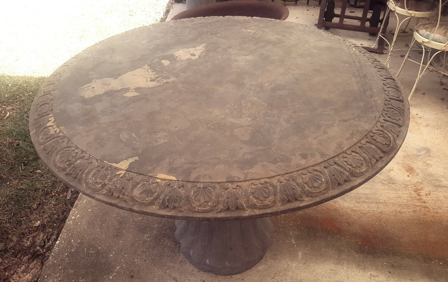 Gray Marble Round 47" Diameter Pedestal Table Patio Entryway Foyer Center Table