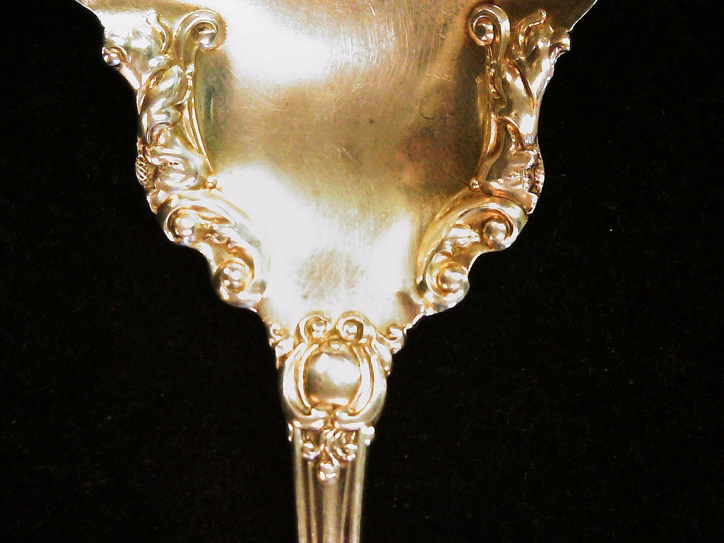 Pat. Sterling Silver Warwick Sugar Shell Spoon 21.9g