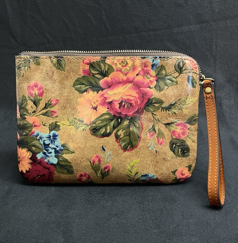 Patricia Nash Cassini  Vintage Victorian Garden Leather Wristlet 9"