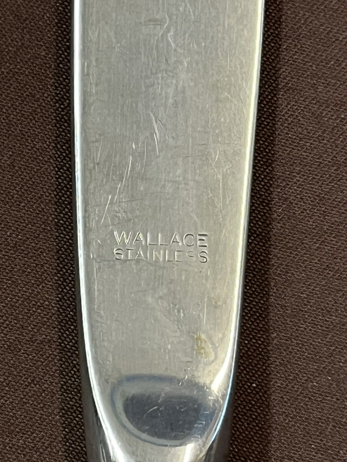 Rose Point by Wallace 60.5g Sterling Silver Dinner Knife 9”  NO MONO