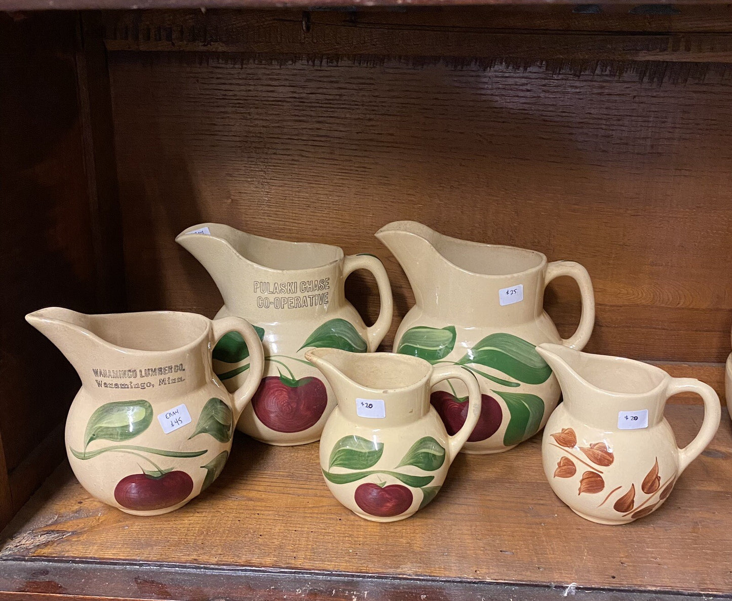 Watt Ware #16 Apple Advertising Pitcher 6 7/8"