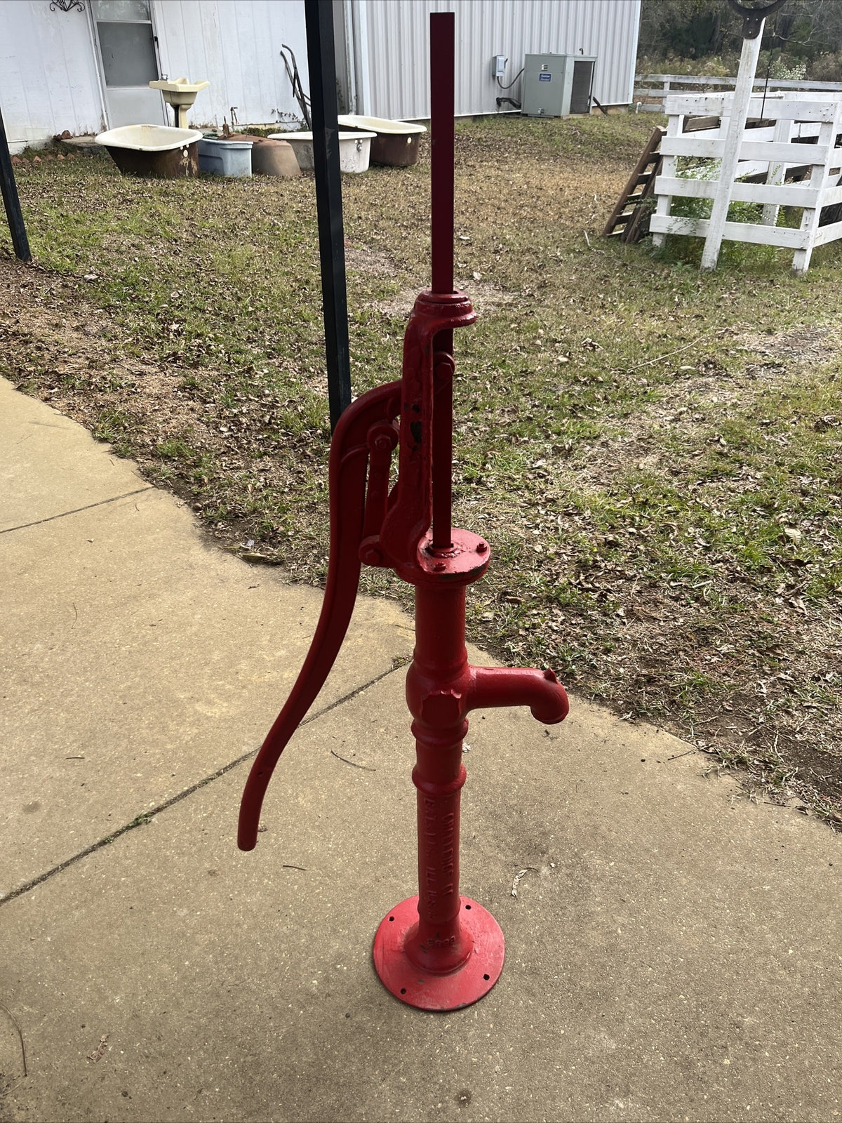 Vintage Red Challenge Co Batavia ILL Cast Iron Antique Hand Water Well Pump
