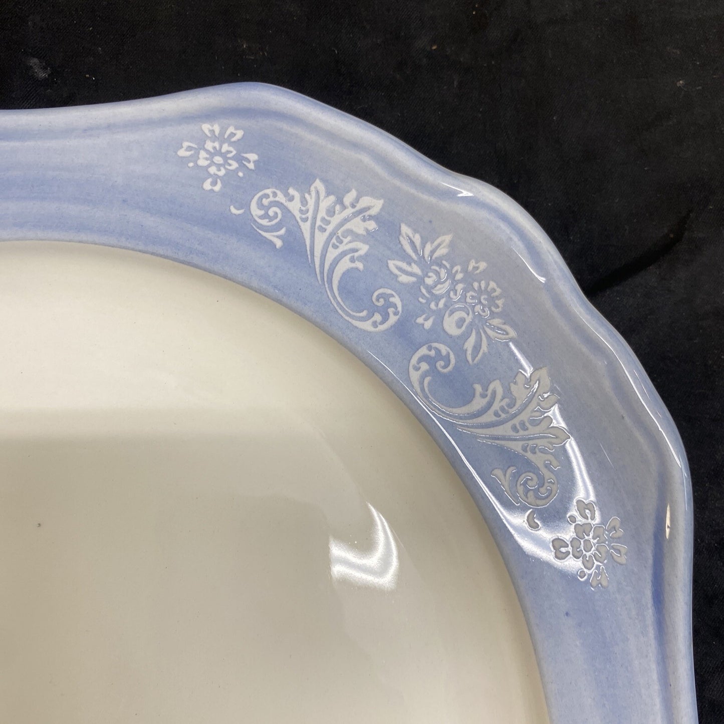 Ceramica Due Torri Italy 11 3/4" Dinner Plate KM19