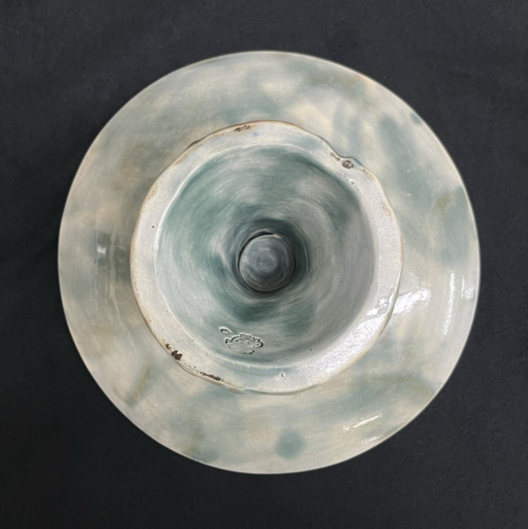 1800s Griffen Smith & Hill Etruscan Majolica Maple Leaf Pedestal Plate 9.5"