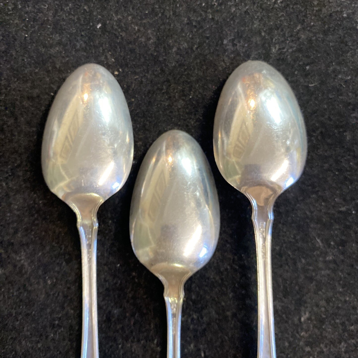 R. Wallace & Sons Set of 3 Putnam 5 1/2" Spoons Monogrammed "W" 44.9g