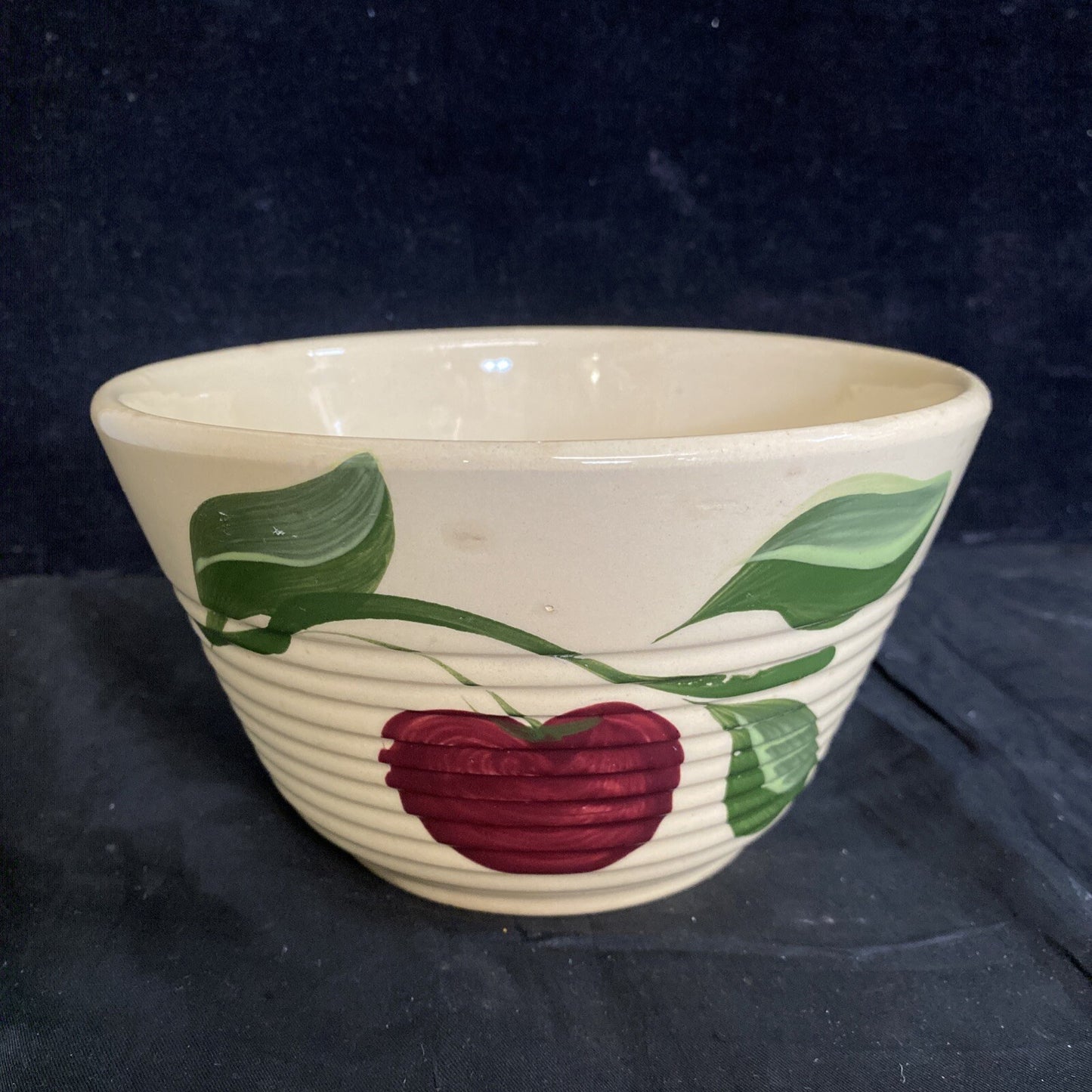 Watt Ware USA Apple and Red Bud Graduated Ribbed Bowl Set of 3