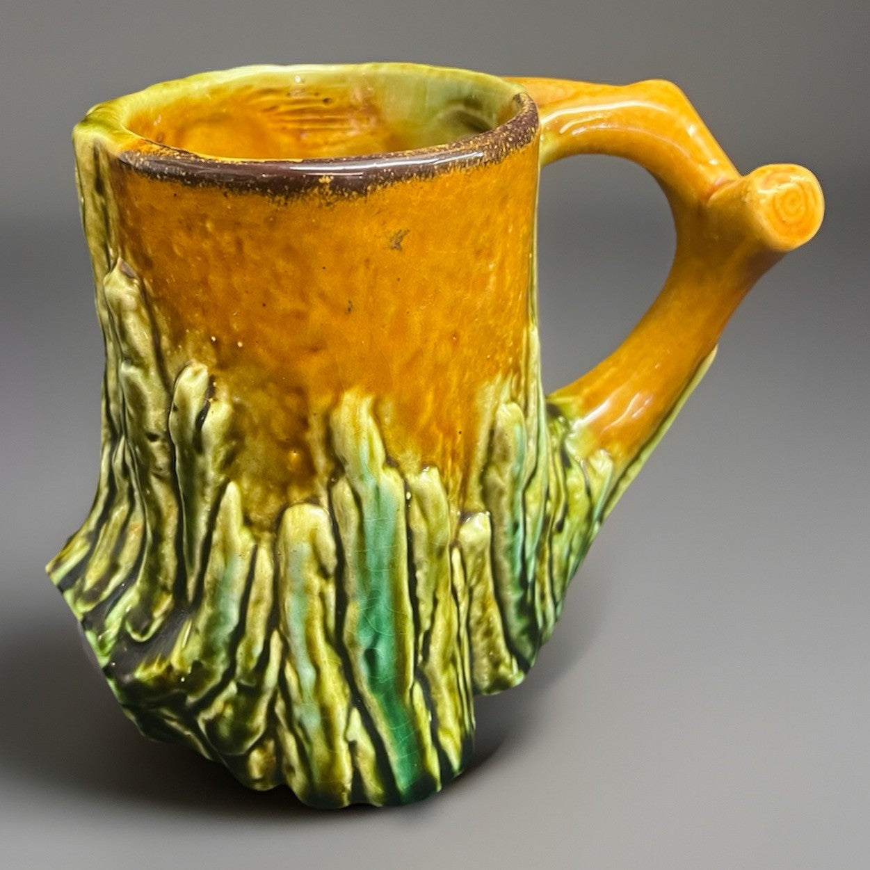 Antique Majolica Tree Trunk Textured Brown and Green Mug 4.5"