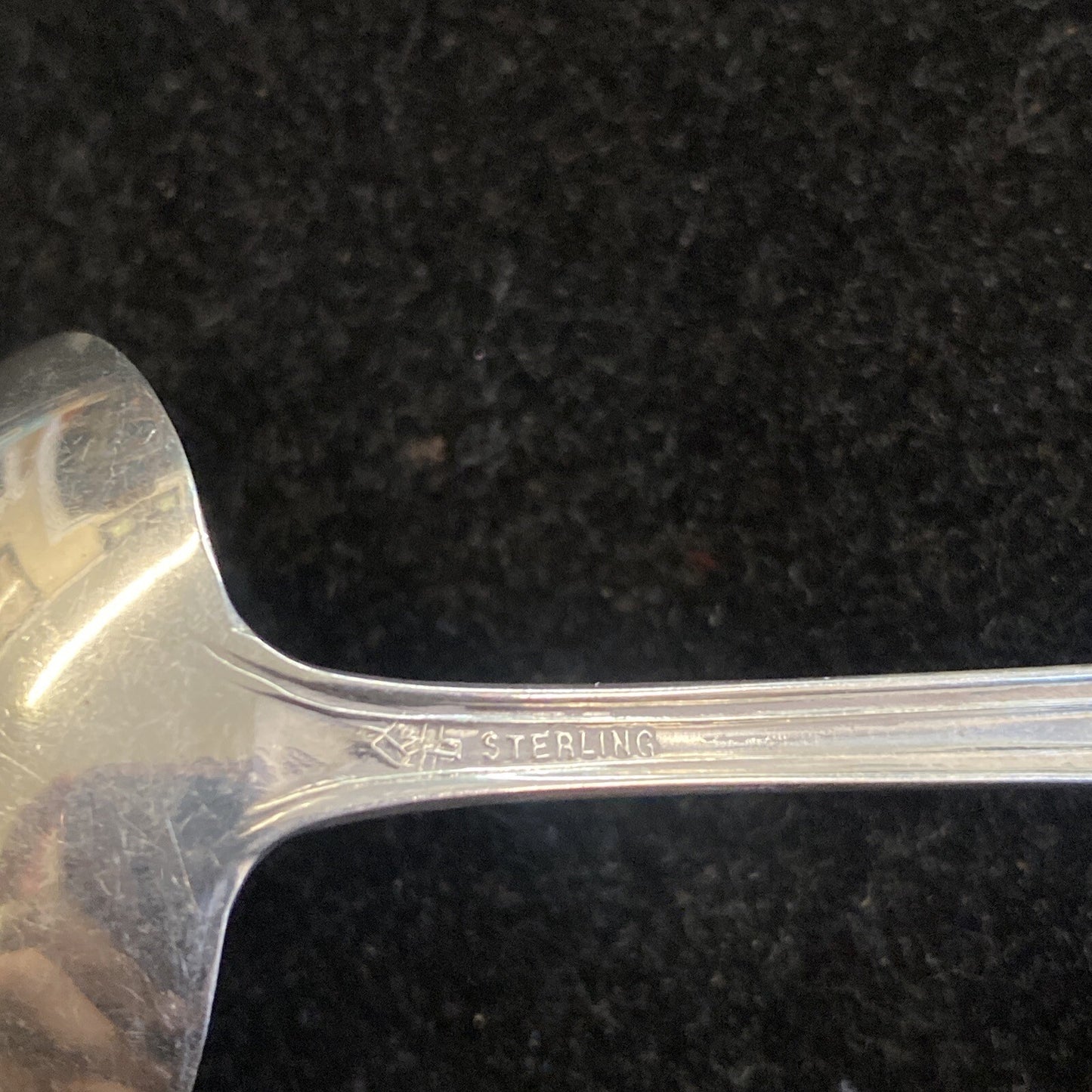 Wallace "America"  Sterling Silver  Ladle 4 1/2" 15g mono S 15.5g