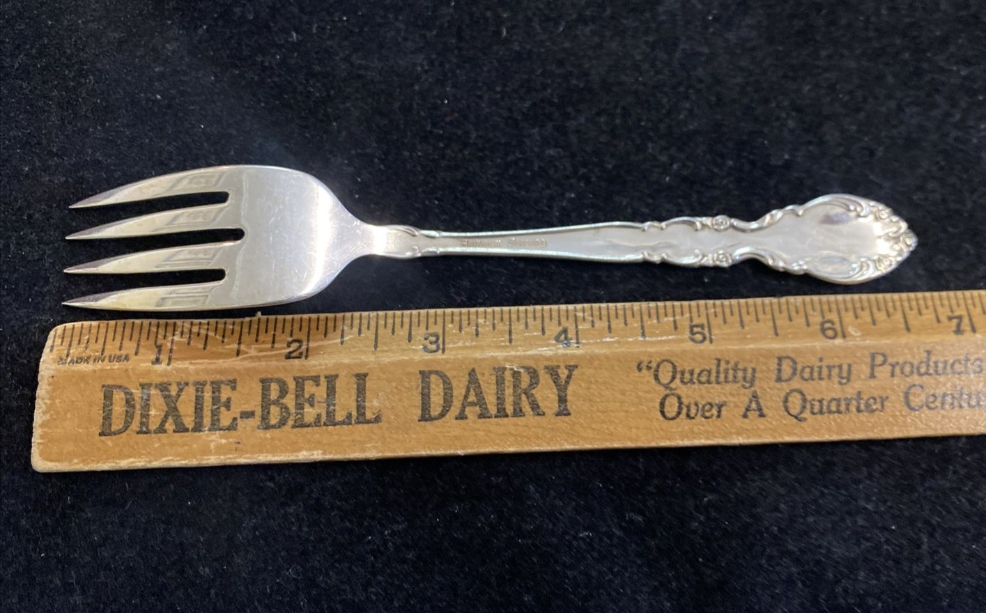 Sterling Heirloom Grandeur Pattern by Oneida 6 5/8" Salad Fork 4 Avail 37.3g ea