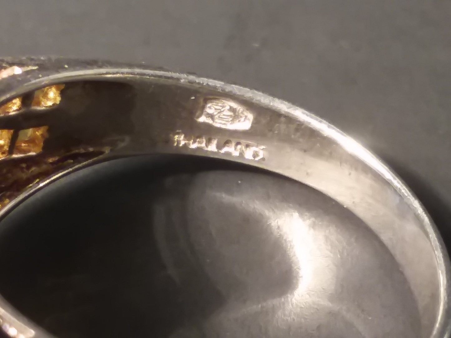 925 Sterling Cz & Yellow Citrine Gemstone Ring 5.3g sz 9.75