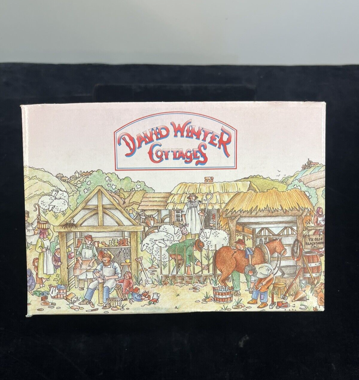 David Winter Cottages Tomfool’s Cottage 1990  Original Box & COA