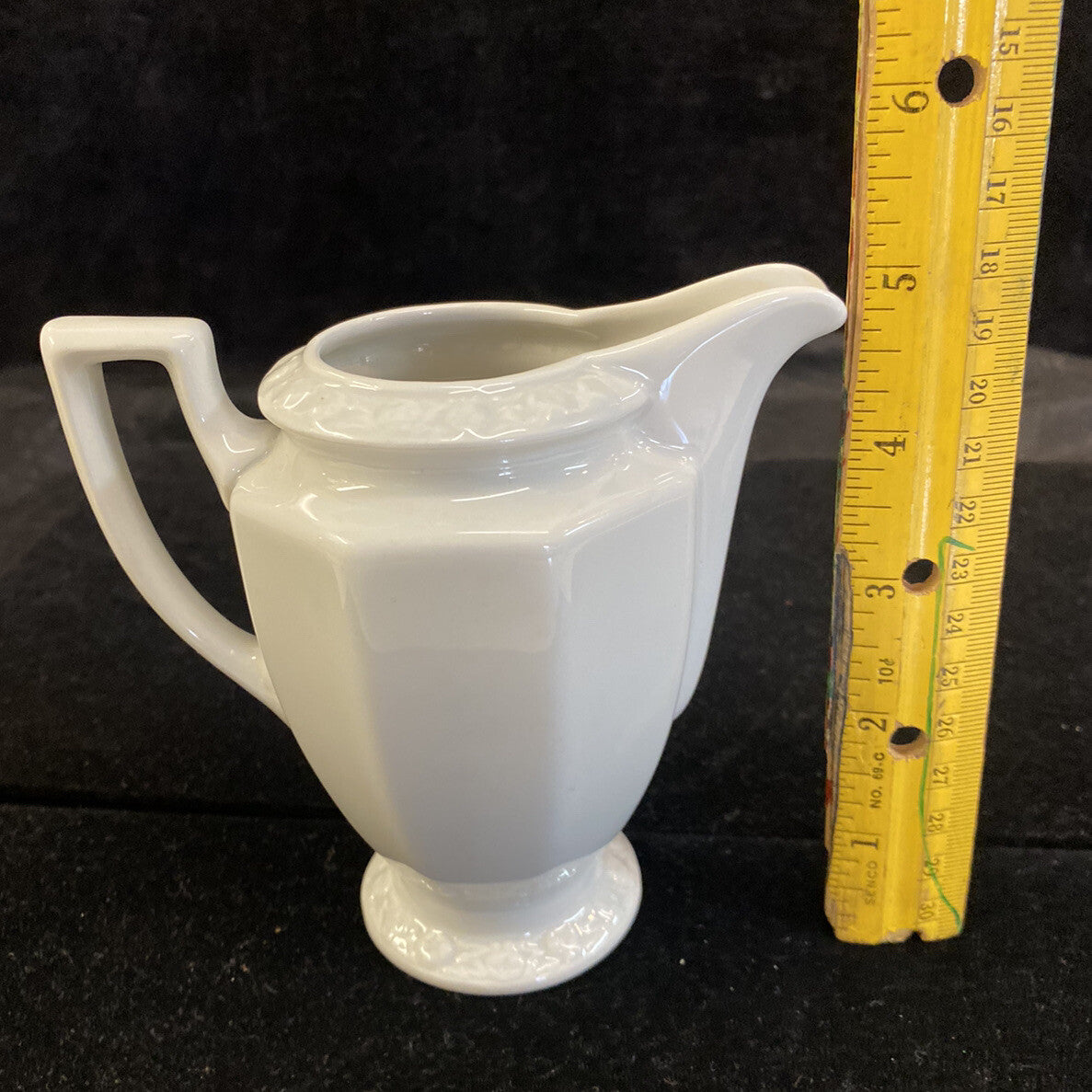 Rosenthal Classic Rose Maria White 6 1/4" Sugar Bowl & Creamer