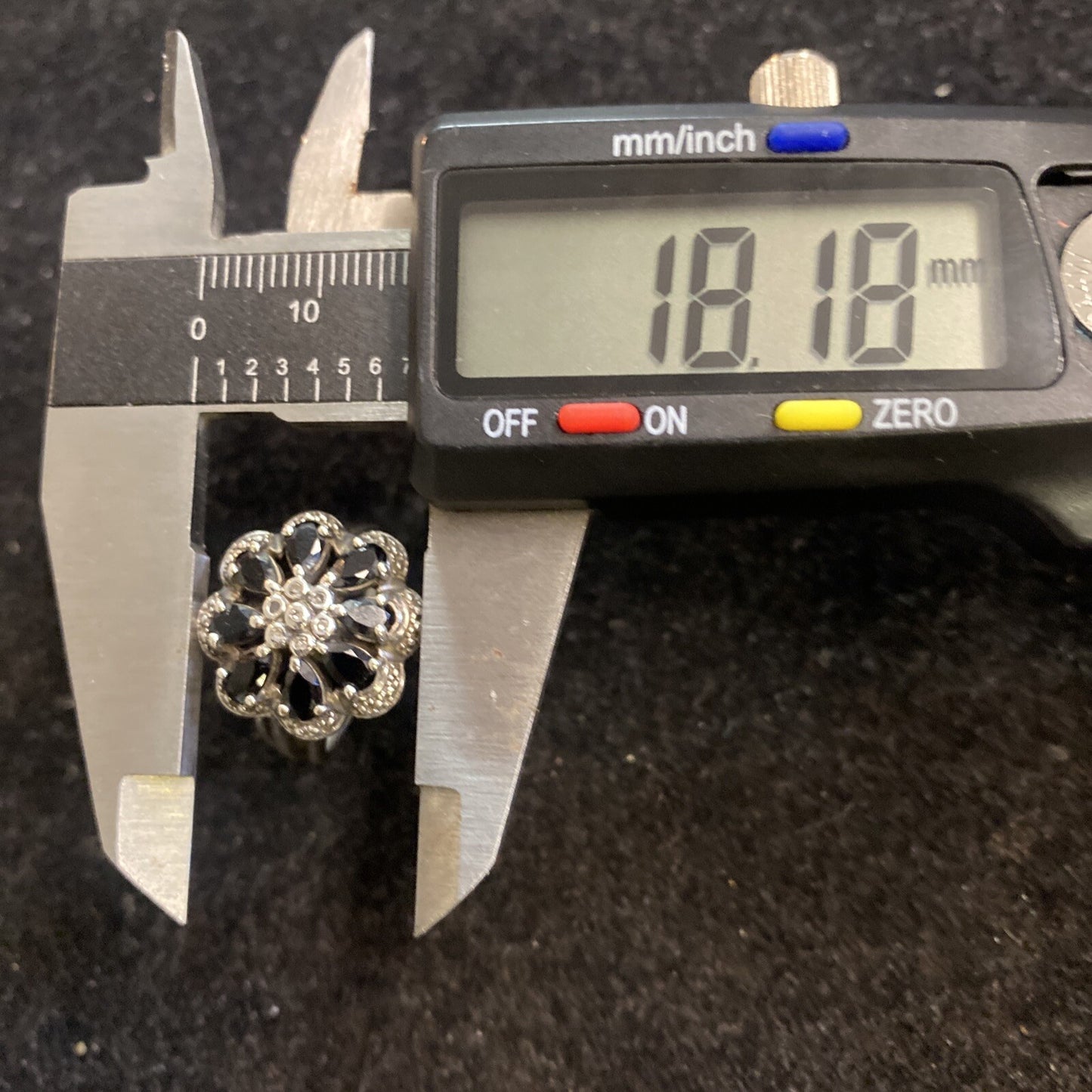 Sterling Silver 925 Onyx & CZ Stones Flower Shaped Ring SZ 7 7.2g