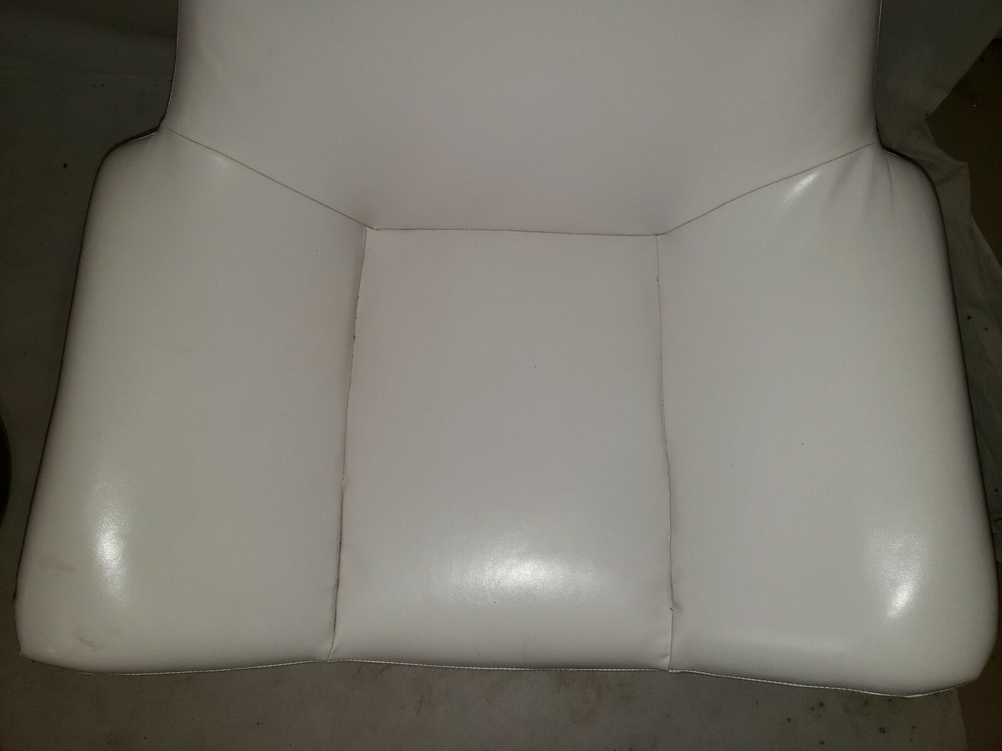 Eero Saarinen style Mid Century Modern White Chair