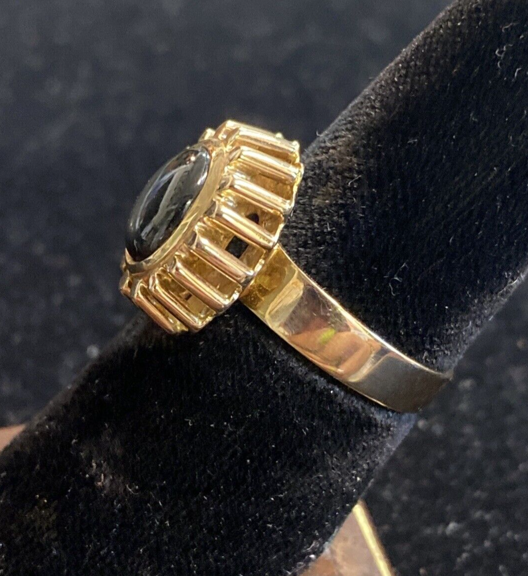 14K Yellow Gold Star Sapphire Ring Size 7.75 6.4g