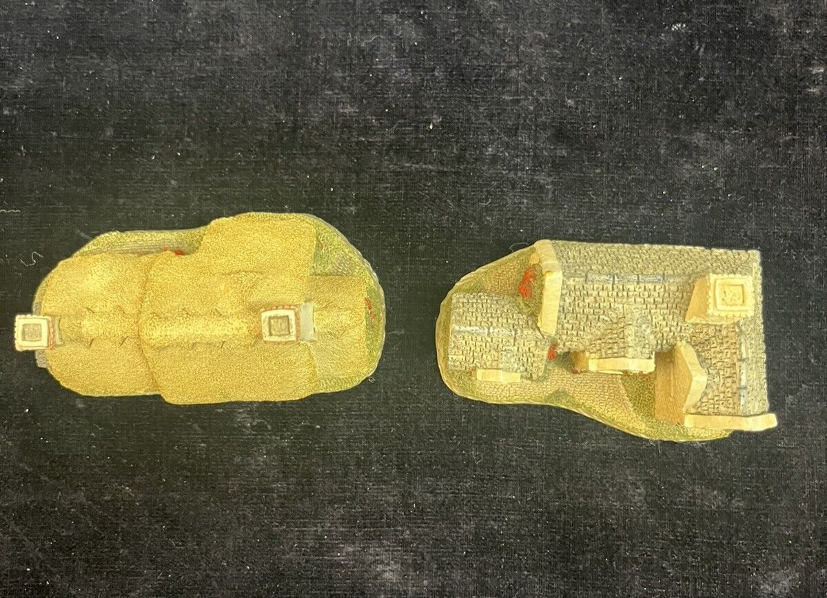 David Winter Cottages Lot Of 4: Yeoman’s Farm, Blackfriars, Craftsman, Miners