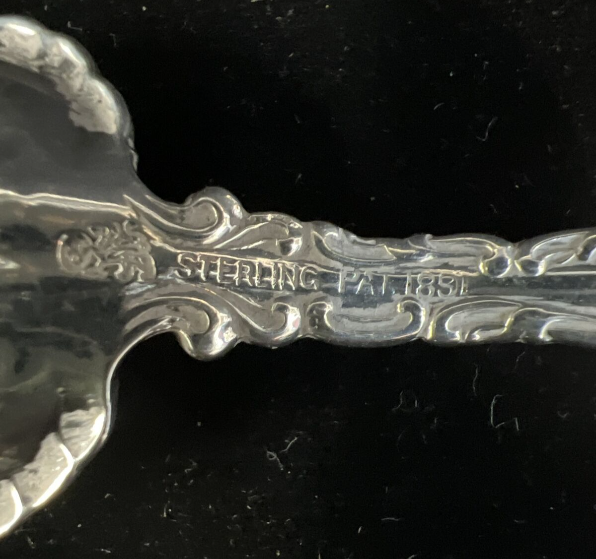 Louis XV Whiting Mfg. Pat. 1891 Sterling Grapefruit Spoon Mono Horace 5 1/4" 20g