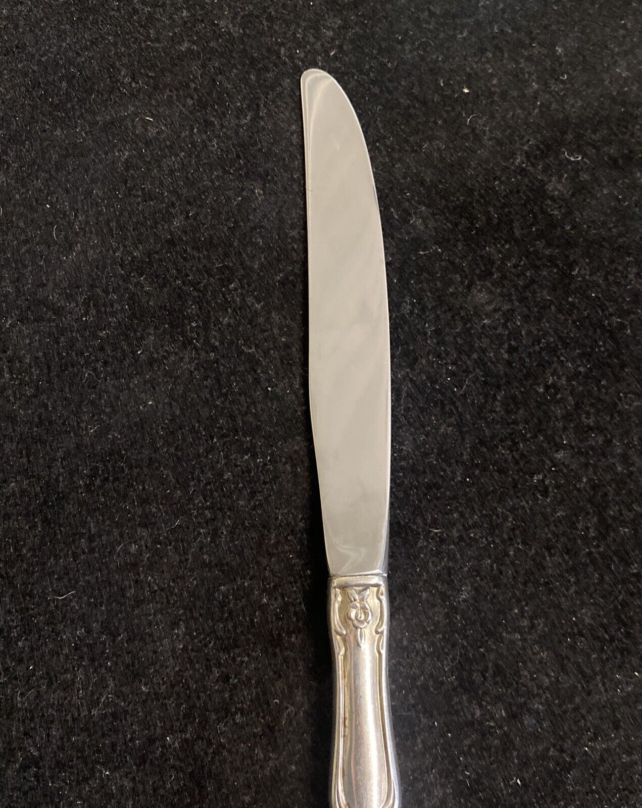 Sterling Heirloom Grandeur Pattern by Oneida 9" Dinner Knife 4 Avail
