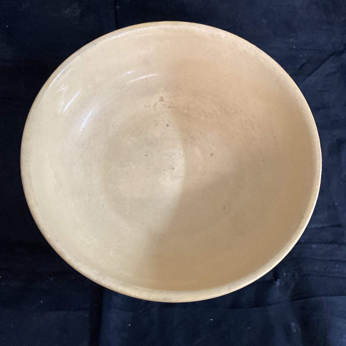 VINTAGE WATT U.S.A. 8 1/2” APPLE WIDE BOWL #96