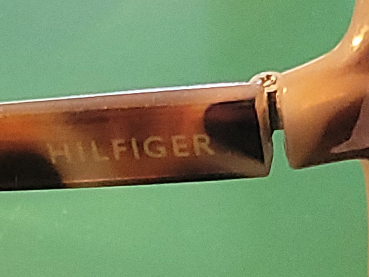 Tommy Hilfiger ~ Martin Tortoise Fashion Sunglasses Unisex MSRP $75