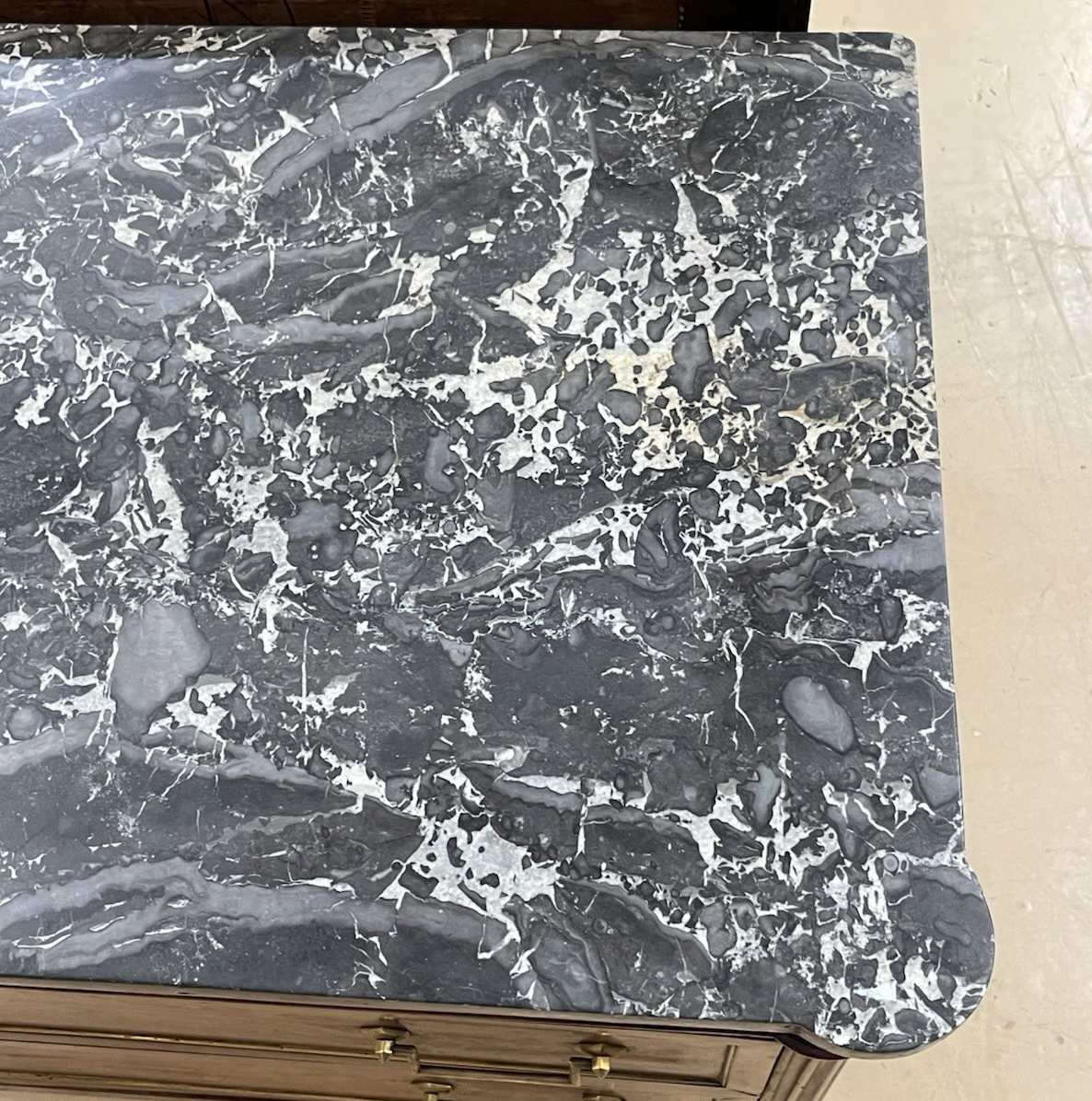 ANTIQUE FRENCH LOUIS XVI 5-DRAWER MAHOGANY COMMODE CHEST w/ GREY MARBLE TOP