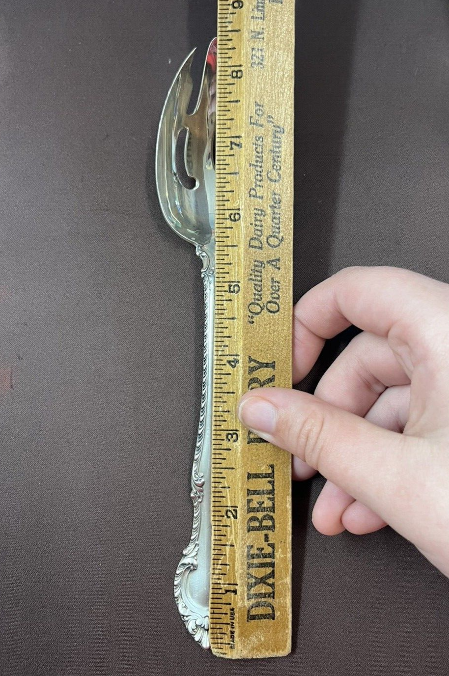 English Gadroon by Gorham 70g Sterling Silver Pierced Serving Table Spoon 8.5"