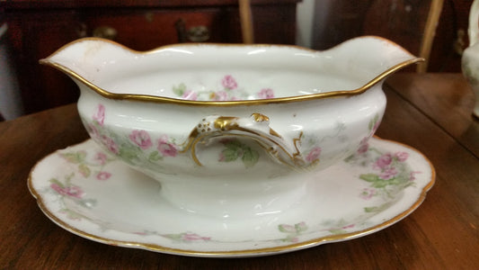 T Haviland  Gravy Boat w U Plate Pink Roses/Green Leaves/Sm Gray Flowers S161V
