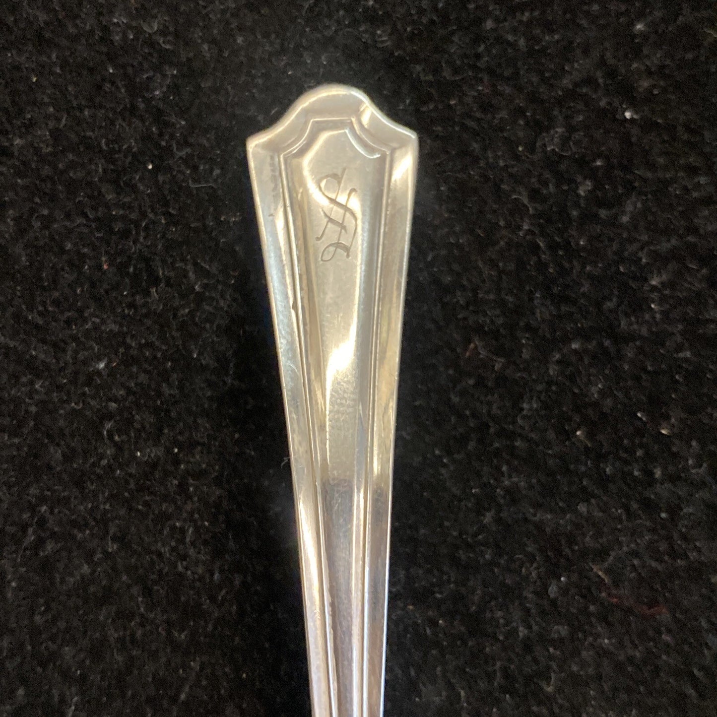 Wallace "America"  Sterling Silver  Ladle 4 1/2" 15g mono S 15.5g