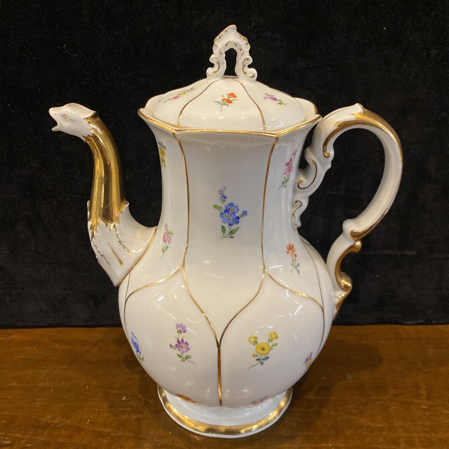 Meissen “Strewn Flower” Teapot Creamer Sugar Coffee & Tea Service Set of 7