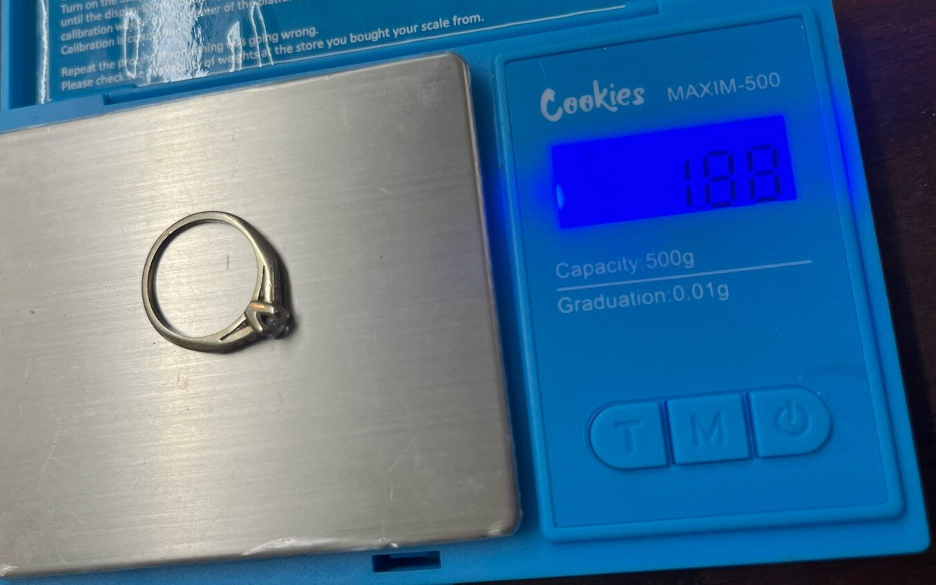 1.8g 14K White Gold Diamond Wedding Band Ring Size 5.5