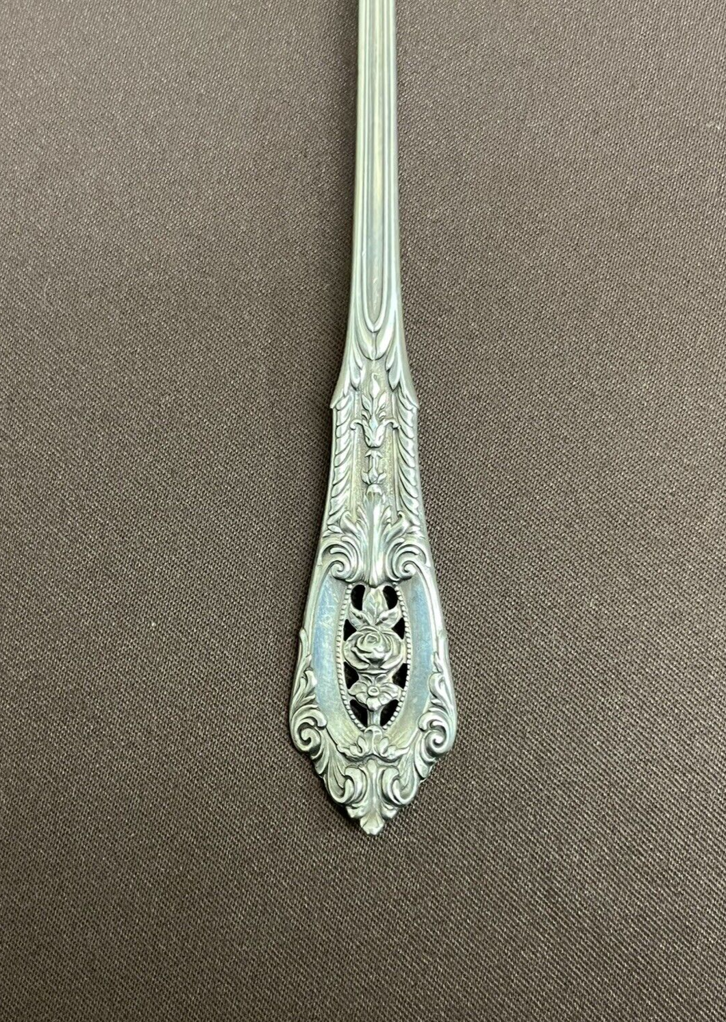 Rose Point by Wallace 26.6g Sterling Silver Flatware - 7/5"  Iced Tea Spoon