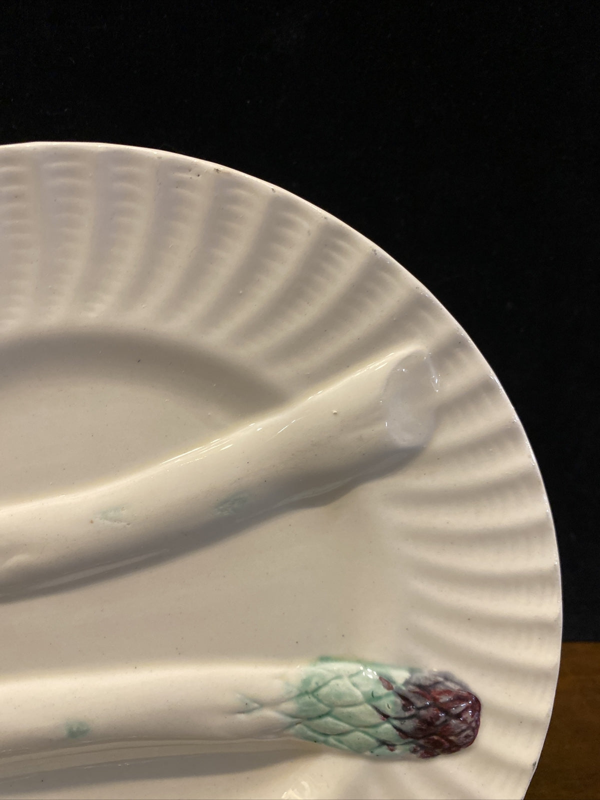 Antique Faience majolica barbotine Asparagus Plate By Creil et Montereau