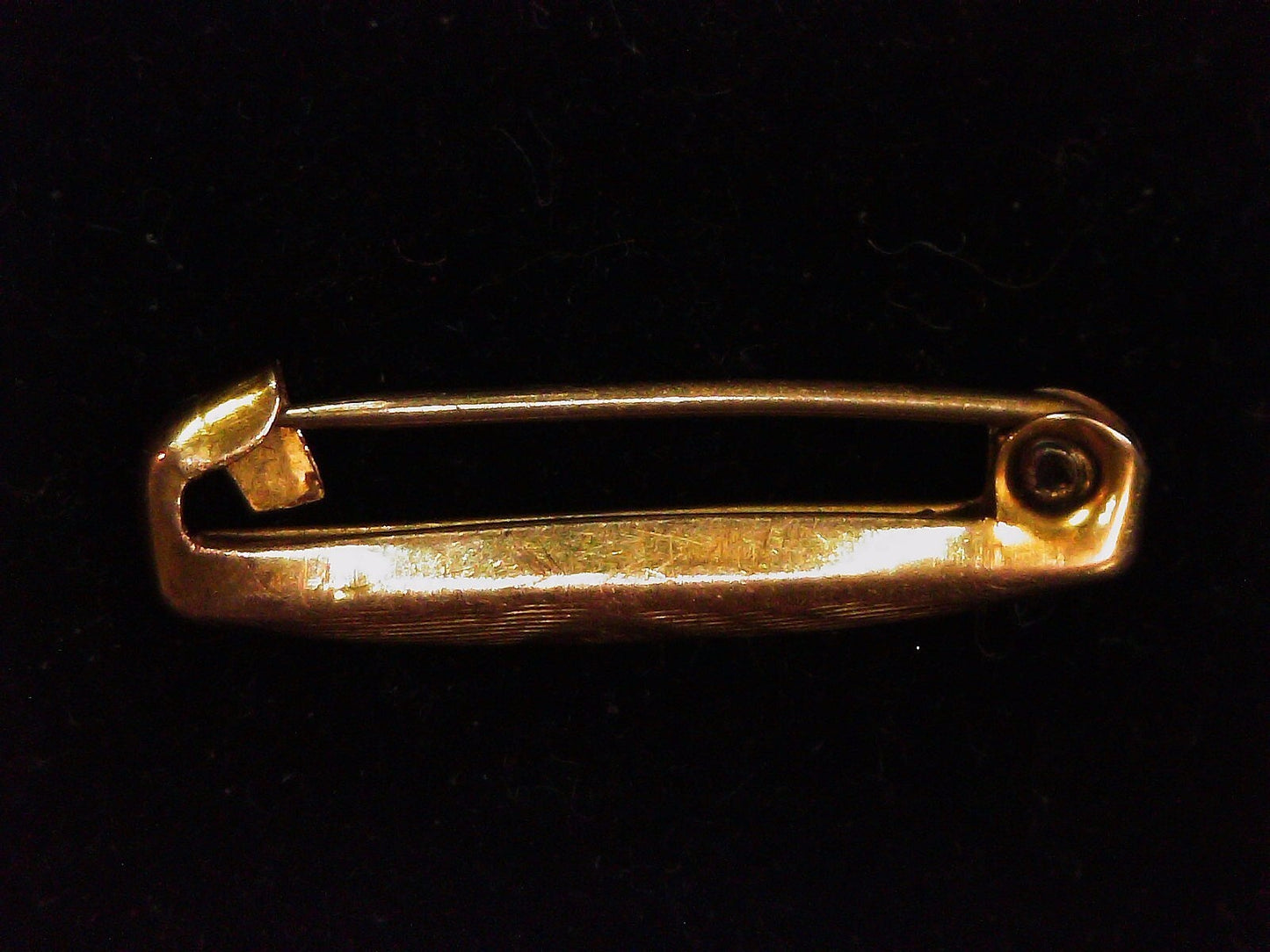 Antique 10k Yellow Gold Baby Beaty Pin 0.3g