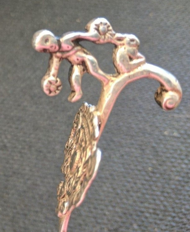 1892 Sterling Tea Caddy Spoon Dutch S B Landeck London Repousse Hallmarked