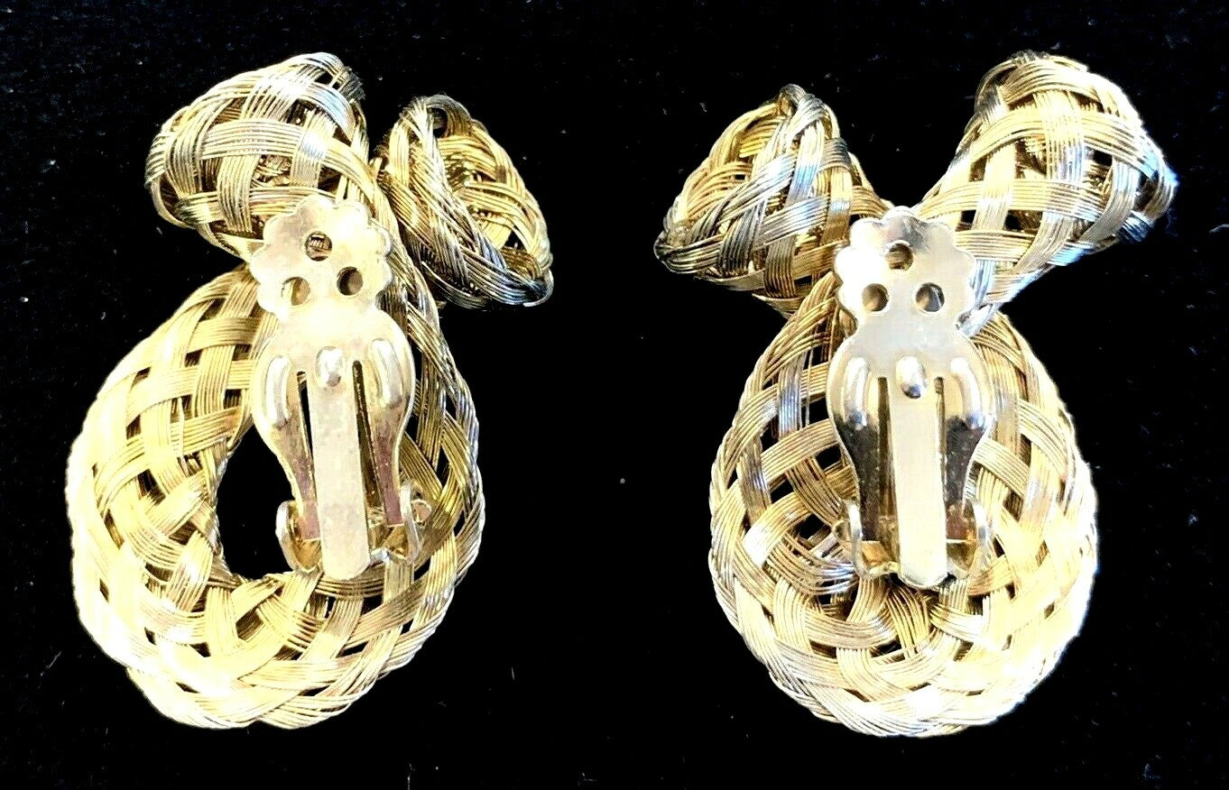 Basket Woven Gold Mesh  Clip on Vintage Earrings Swirl